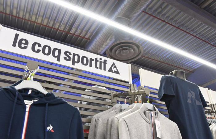 Er hatte angekündigt, dass er in erheblichen finanziellen Schwierigkeiten steckte: Der Ausrüstungshersteller Le Coq Sportif wurde unter Insolvenz gestellt