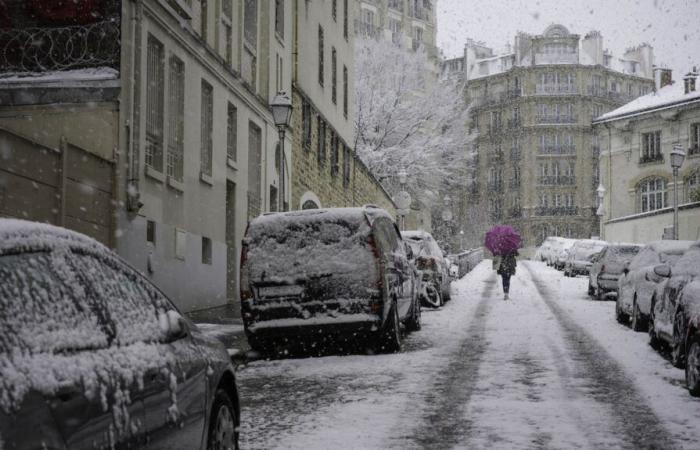 Zugausfälle, Autofahrer steckengeblieben und Stromausfälle… 31 Departements von orangefarbenem Schnee, Eis und Wind betroffen