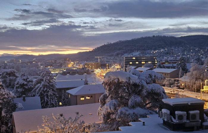 Basel: Schnefälle sorgen für Verkehrsbehinderungen bei BVB