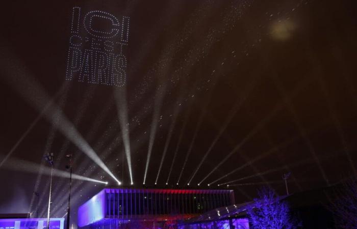 PSG: Feuerwerk, Drohnenshows und Novak Djokovic … Bilder von der grandiosen Einweihung des Campus in Poissy