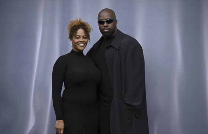 Der guadeloupische Judoka Teddy Riner und seine Partnerin Luthna Plocus werden die französische Version der Show „Love is Blind“ moderieren.