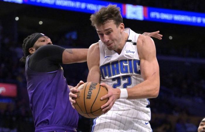 NBA-Zusammenfassung: Magic kommt spät zum Sieg gegen die Lakers; Jazz verliert gegen Spurs