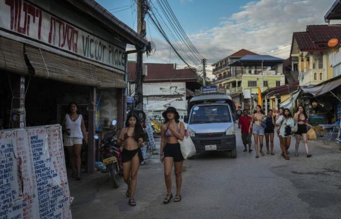 Nach dem Tod von sechs Touristen besteht Verdacht auf eine Vergiftung mit gepanschtem Alkohol