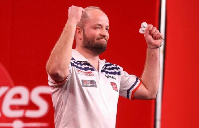 Darts. Der Morbihannais Thibault Tricole bietet sich als ehemaliger Weltmeister im Wettkampf an