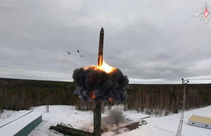 Krieg in der Ukraine: Was ist die RS-26 Rubezh, die Interkontinentalrakete, die Russland erstmals abgefeuert haben soll?