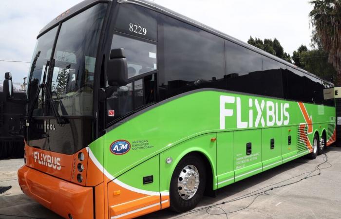 die Verzweiflung und Wut der Fahrgäste, die in einem Bus festsitzen