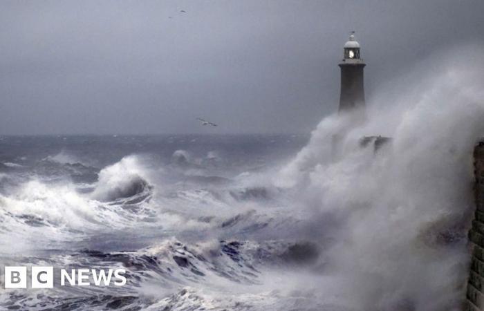 Es gibt Wetterwarnungen für starken Wind, Schnee und Regen