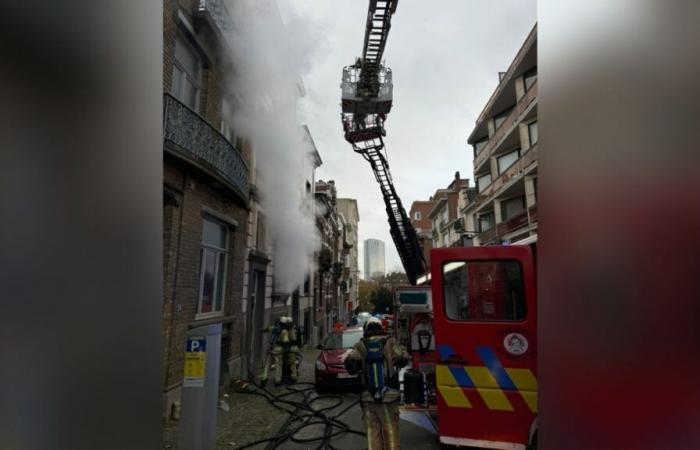 Tödlicher Brand in Schaerbeek: Ein 73-jähriger Mann ist in seinem Haus eingeschlossen