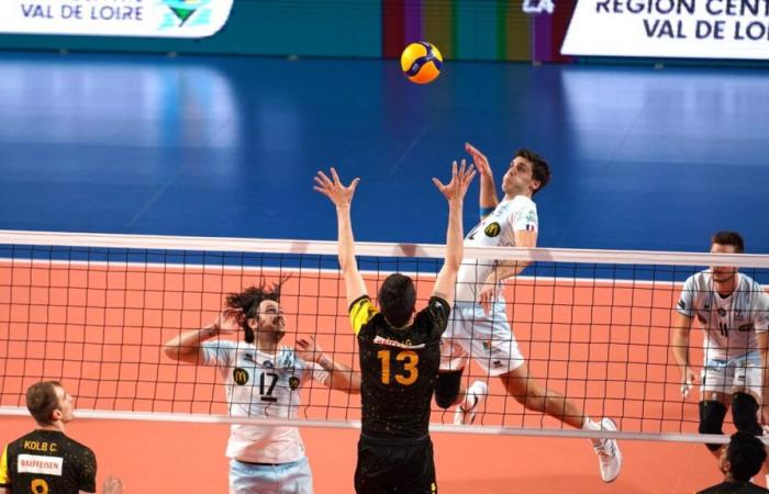 Eine positive Einstellung ist bei Tours Volleyball erforderlich