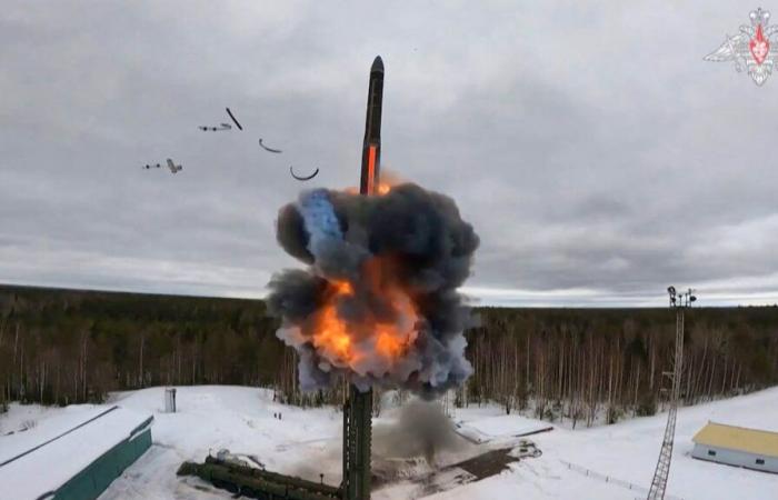 Was wissen wir über die russische Hyperschallrakete, die gegen die Ukraine abgefeuert wurde?