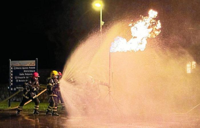 Fiktives Gasleck in Plougrescant: Feuerwehrleute von Côtes-d’Armor bei Übung