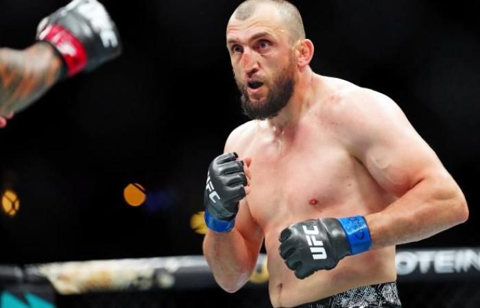 Muslim Salikhov landet als erster in der UFC-Geschichte zwei Spinning-Wheel-Kick-KOs