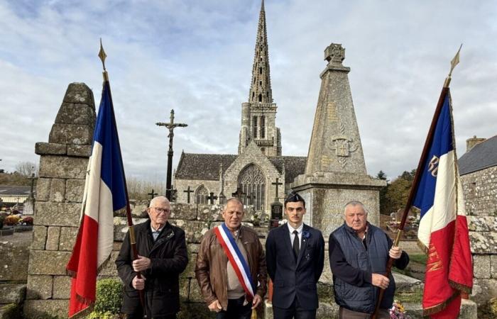 Côtes-d’Armor. Mit 18 Jahren ist Mewen ein stolzer Fahnenträger der Veteranen der Bretagne