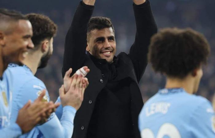 Rodri enthüllt seinen Ballon d’Or im Etihad, doch Manchester City verliert mit 0:4 gegen Tottenham