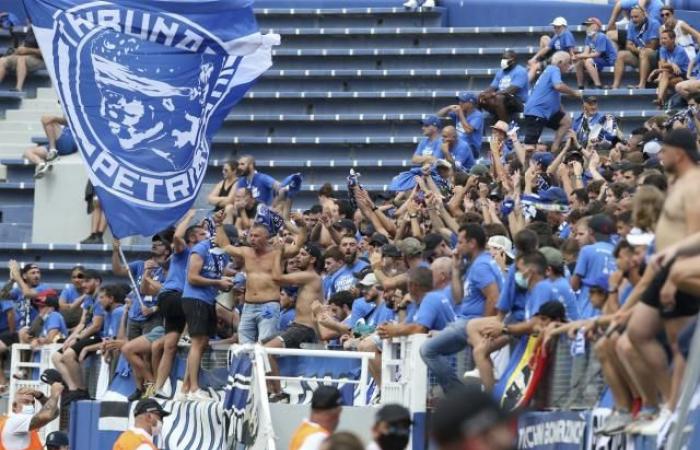 Das Spiel zwischen Bastia und Lorient der Ligue 2 wurde unterbrochen, nachdem Projektile geworfen wurden