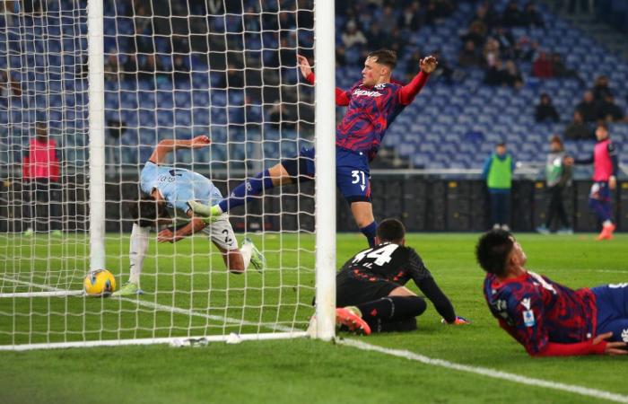 Serie A | Lazio Rom 3:0 Bologna: Zaccagni stürzt sich nach der dummen Roten Karte von Pobega