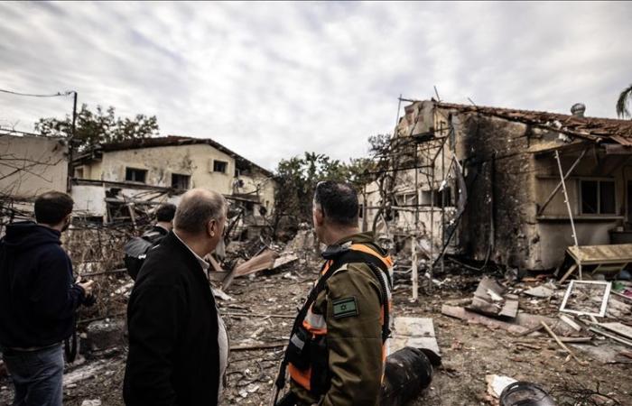 3 wurden durch von der Hisbollah aus dem Libanon abgefeuerte Raketen verletzt