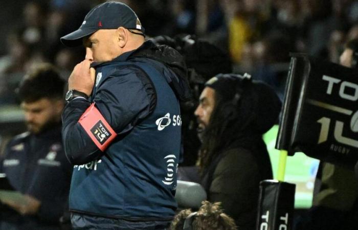 „Bei Canal+ war es angesichts eines Gegners, der um den Titel spielt, klar, dass der Schiedsrichter in der Pause den Cursor ändern würde“, ärgert sich der Vannes-Manager