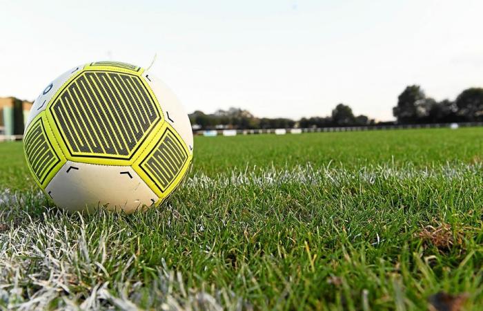 Französischer Pokal der Frauen: Quimper Kerfeunteun (R1) war gegen Tours FC (R1) unverdient