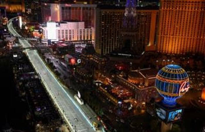 F1 2024 Vegas Grand Prix LIVE: Rennaktualisierungen, Stream und Zeit, während George Russell von der Pole aus führt