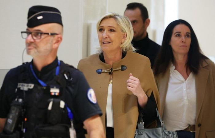 Für Marine Le Pen war der Prozess gegen die Assistenten letztlich anstrengend, von „Gelassenheit“ bis hin zu Requisitionen