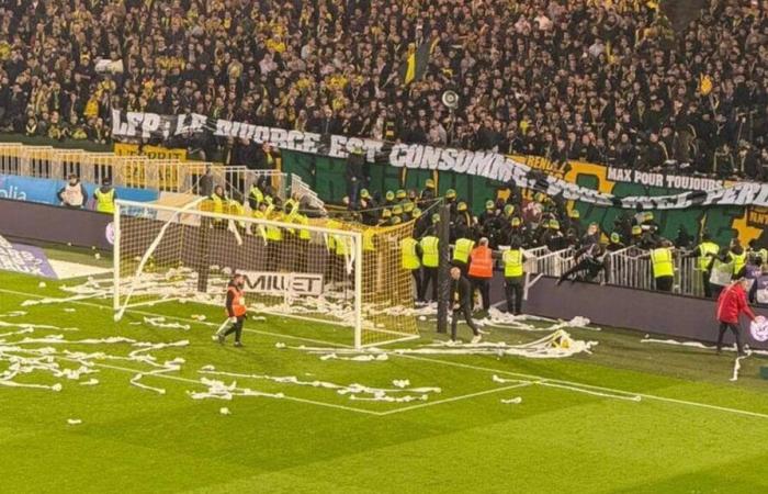 FC Nantes. PQ jettet auf den Platz, das Duell zwischen den Kanaren und Le Havre ist spannend