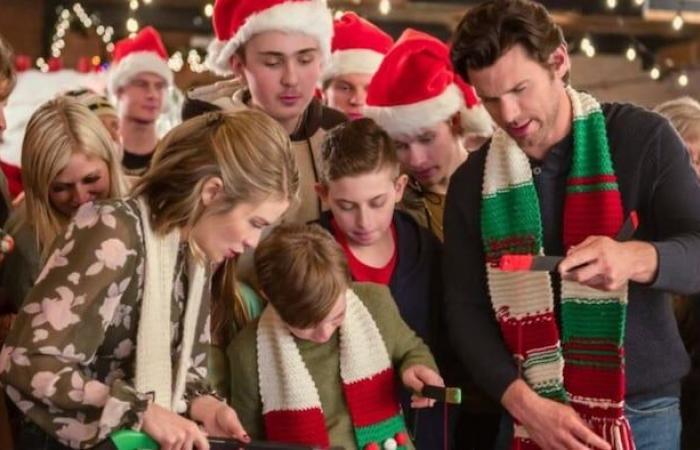 Liebe auf den ersten Blick zwischen den Weihnachtsfilmen der Chiefs und Hallmark