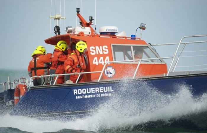 Sturm Bert. In Schwierigkeiten geraten im Ärmelkanal Wassersportler aus dem Meer gerettet