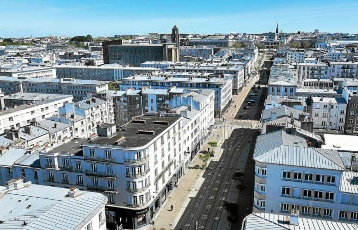 Hinter dem Stade Brestois spielt die gesamte Metropole Brest für Europa