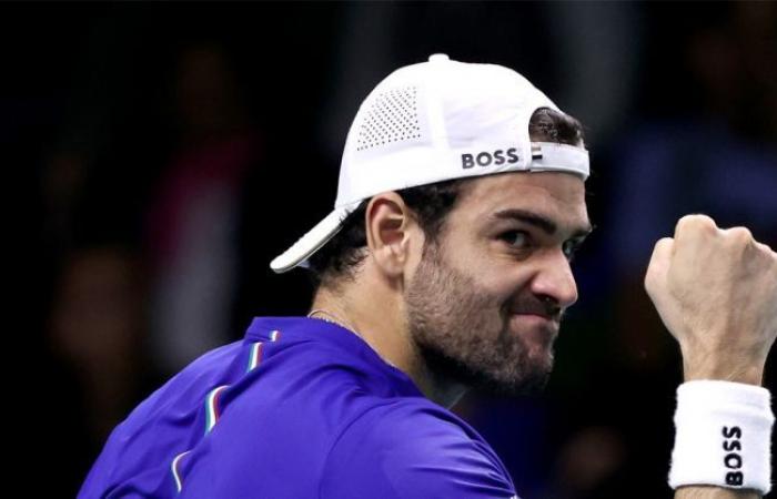 Tennis. Davis Cup – Matteo Berrettini tadellos, Italien nur noch einen Sieg vom Double entfernt