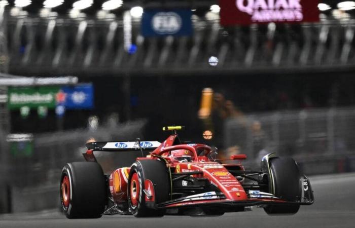 eine angespannte Ankunft zwischen Charles Leclerc und Carlos Sainz in Las Vegas