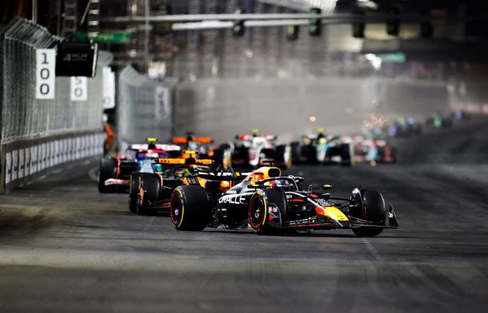 Russell gewinnt, Verstappen hat den Titel!