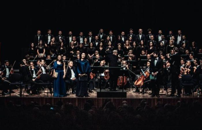 Das Marokkanische Philharmonische Orchester und der Chor widmen sich Verdis großartigem Requiem