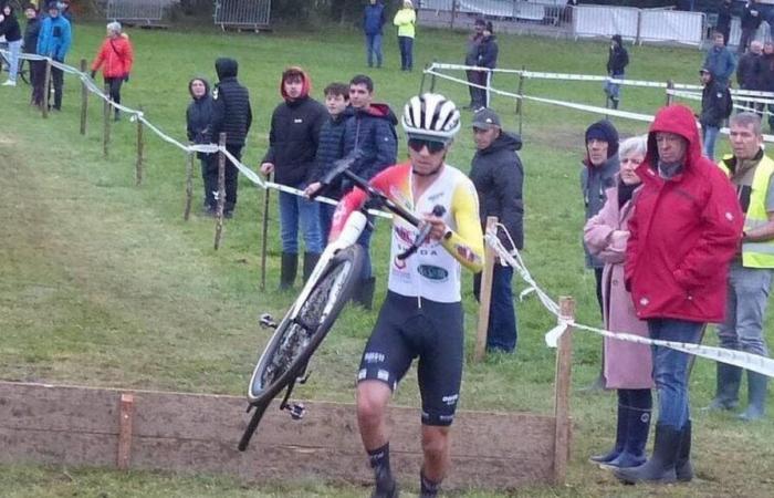 Cyclocross. Und zwei für Malo Stévant in Brandivy