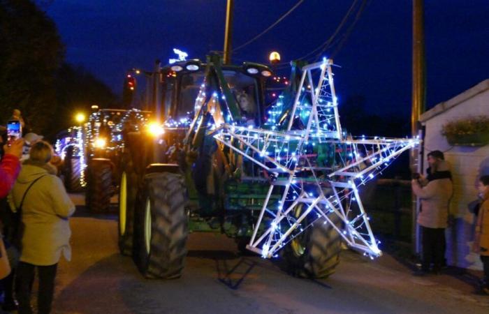 FOTOS. Beleuchtete Traktoren locken Menschenmassen in dieses Dorf in Calvados