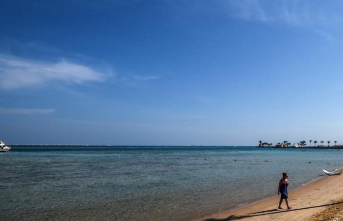 17 werden vermisst, nachdem Touristenboot im Roten Meer gesunken ist