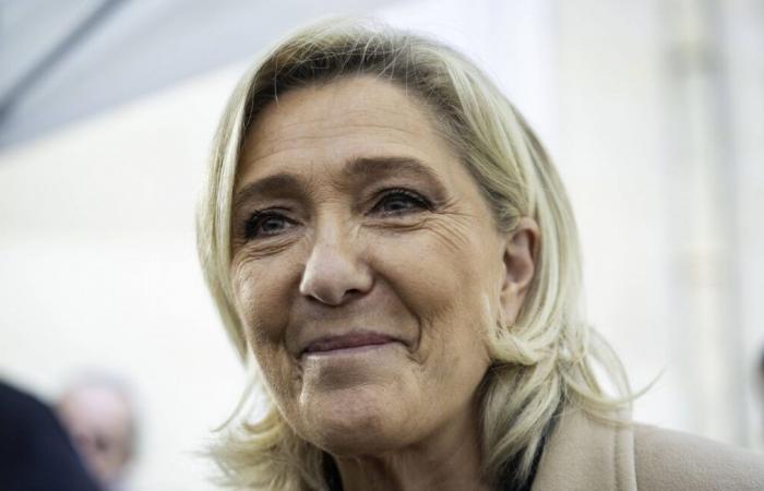 Marine Le Pen bringt die Idee der Zensur wieder auf den Markt, diesmal mehr als eine einfache Phantomdrohung?