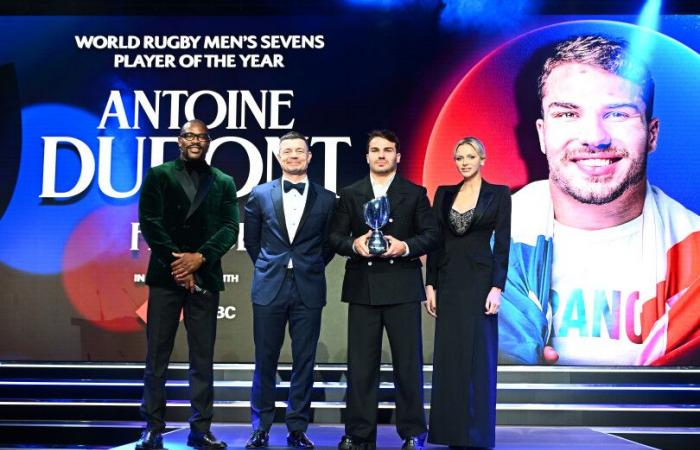 Die kultivierte und glamouröse Charlène von Monaco sorgt bei den World Rugby Awards für Aufsehen