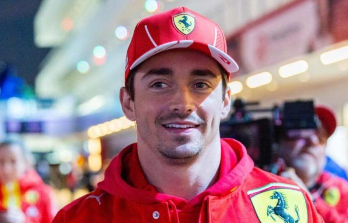 Charles Leclerc ist im Radio sehr wütend, er greift sein Team an