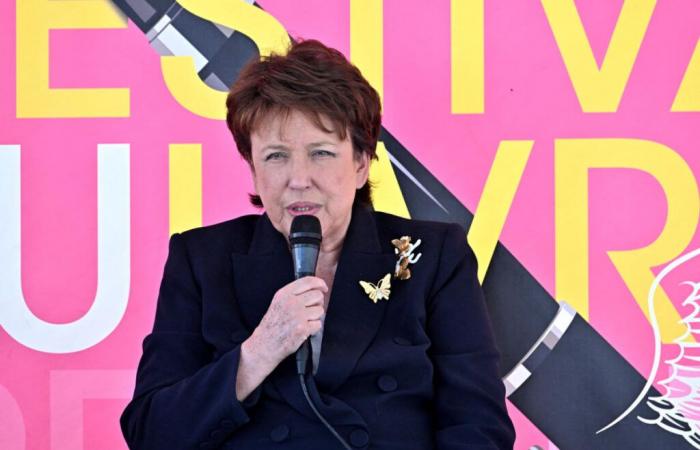 Roselyne Bachelot hält es für ihren Rang, Laurent Ruquier greift sie körperlich an