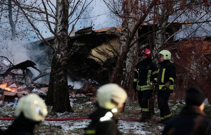 Litauen: DHL-Flugzeug aus Leipzig stürzt in Wohngebiet – ein Toter | News