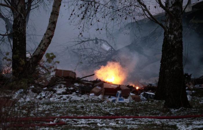 die beeindruckenden Bilder des DHL-Flugzeugabsturzes in Vilnius