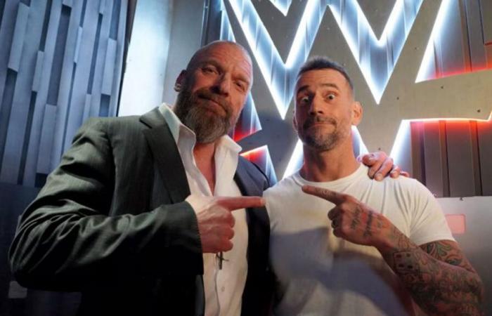 „Du willst das Internet in die Luft jagen?“: Das Geheimnis hinter diesem Foto von CM Punk und Triple H