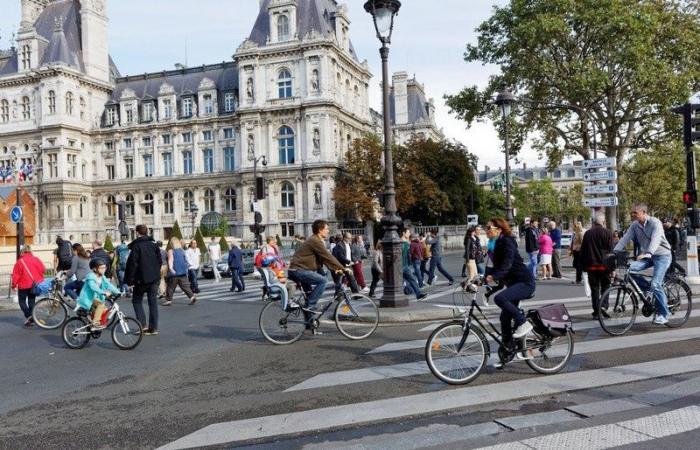 Fußgängerzone Paris Centre, die ersten 4 Arrondissements sind an diesem Sonntag, 1. Dezember 2024, autofrei