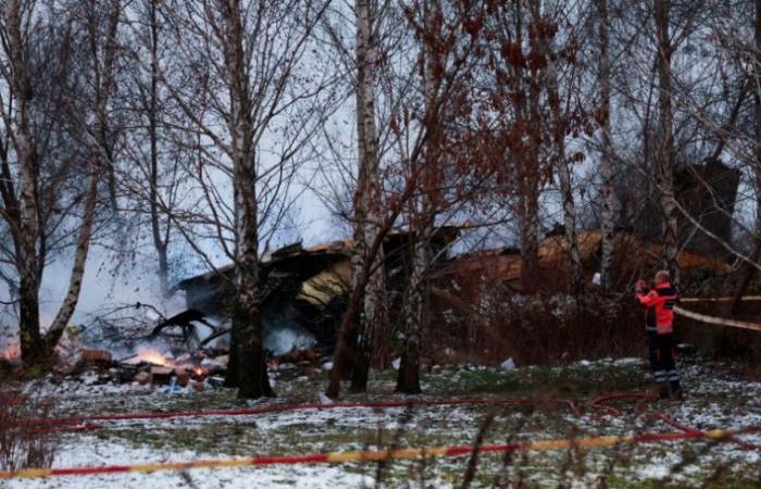 Frachtflugzeug stürzt in Litauen ab, spanisches Besatzungsmitglied getötet – 25.11.2024 um 15:22 Uhr