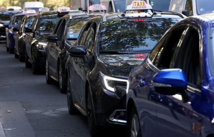 Île-de-France: Schneckentaxibetrieb auf der A4 und A6 in Richtung Paris