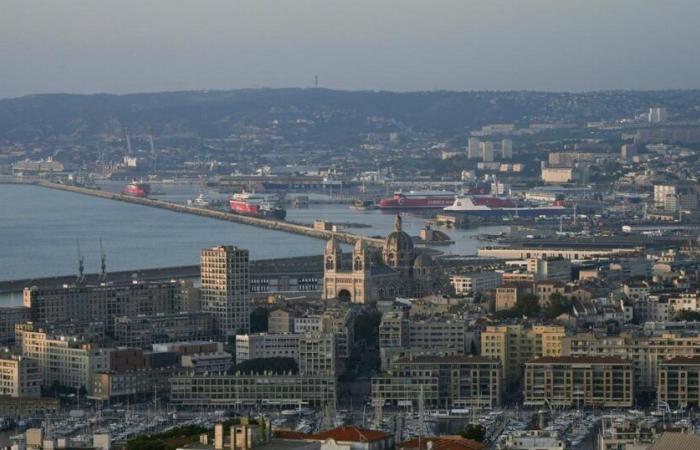 In Marseille vermischen sich Arm und Reich nicht