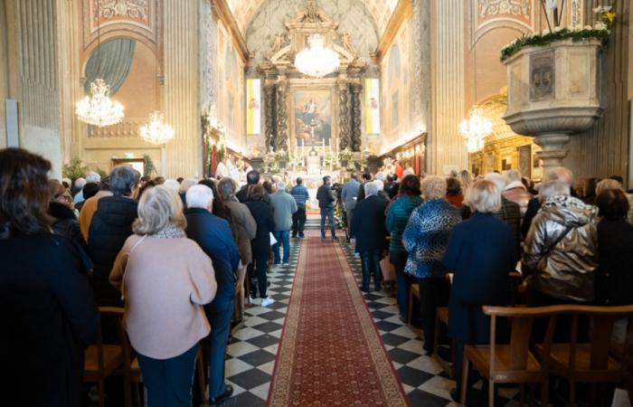 Mit Spannung erwarten die Gläubigen Korsikas den Besuch des Papstes