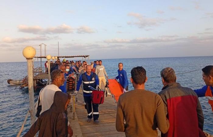 17 Vermisste nach Untergang von Touristenboot im Roten Meer