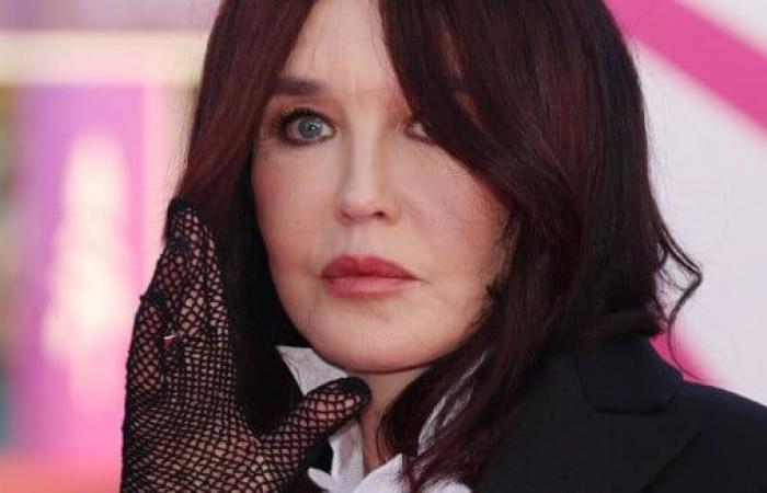 „Ich bin nicht verrückt, weißt du“: Ein Sketch von Florence Foresti, den Isabelle Adjani noch lange nicht vergessen hat …